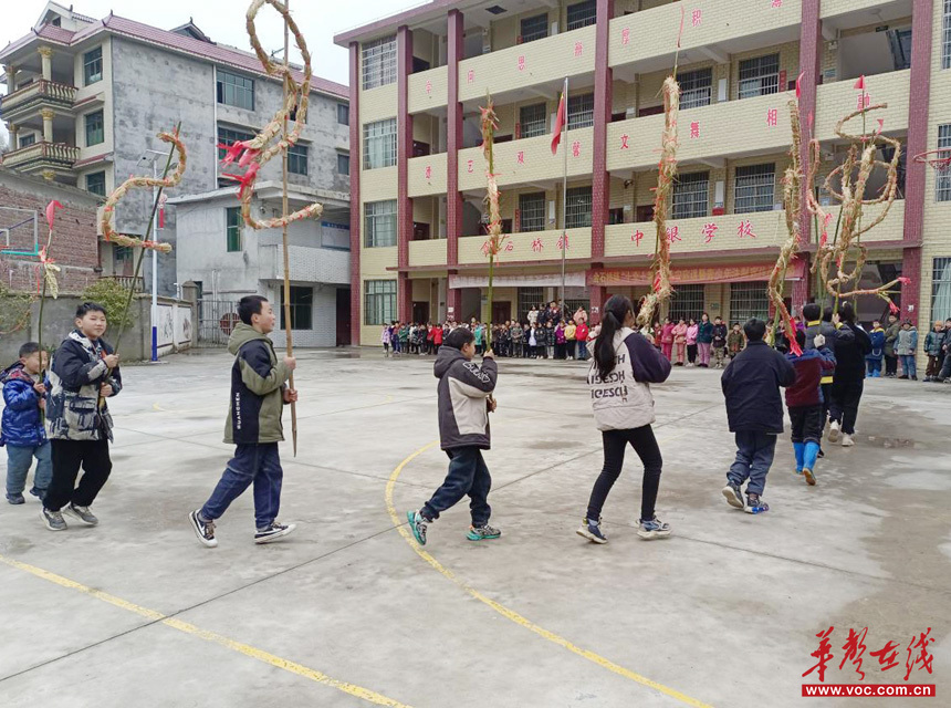 隆回金石桥镇中银小学：特色教育点亮山区孩子梦想(图5)