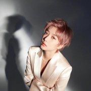 王珞丹金色短发很霸气 直接喊话:叫哥吧!